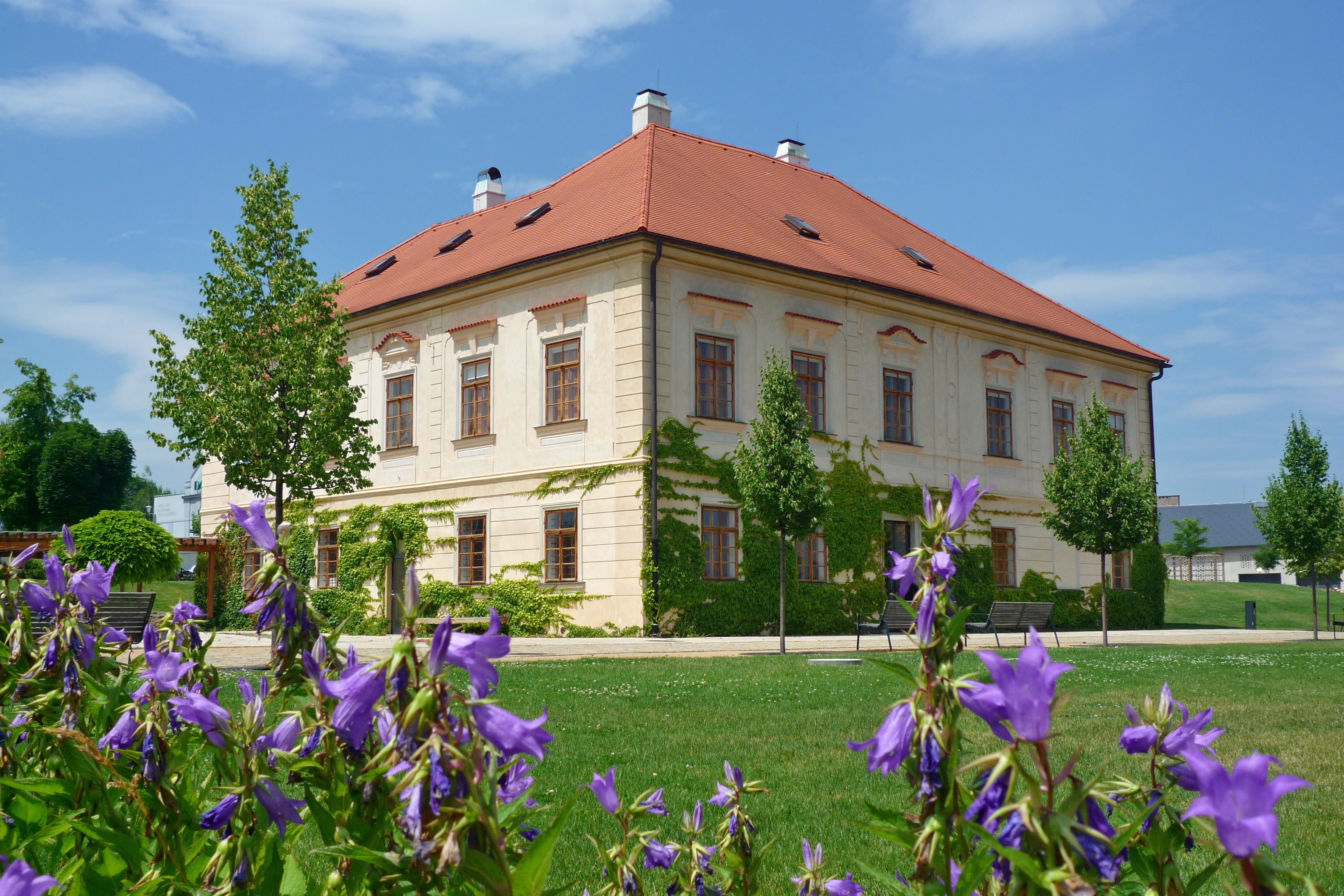 21616-jezuitska-kolej-gask-jesuit-college-4.jpg