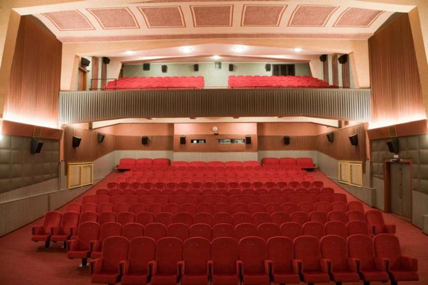 Modrý kříž Cinema