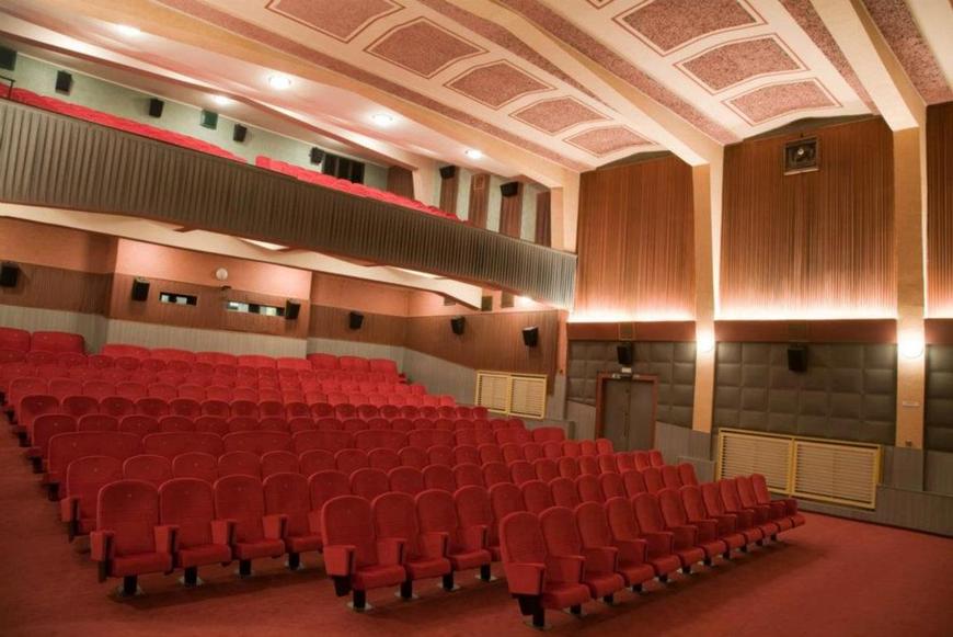 Modrý kříž Cinema