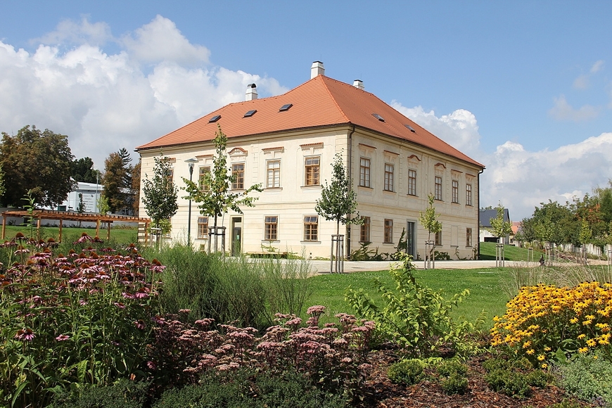 Jesuit College (GASK)