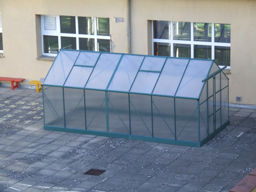 Skleník TGM2.JPG