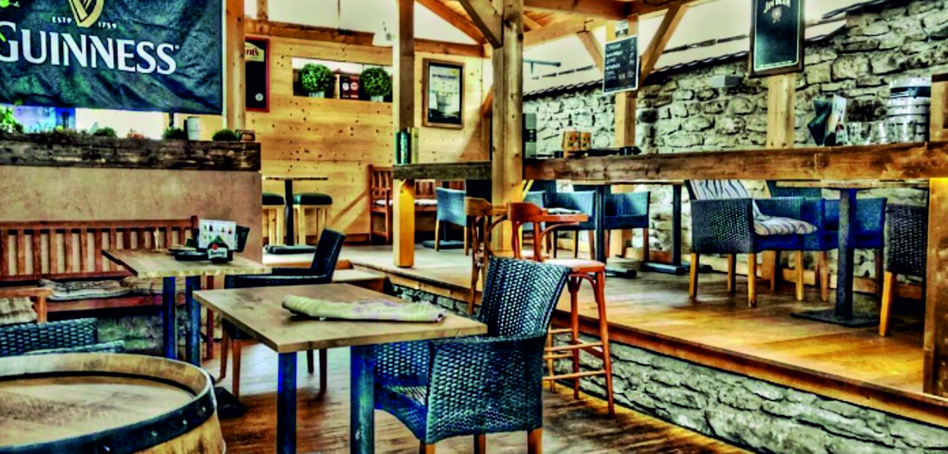 Guiness music bar (1)